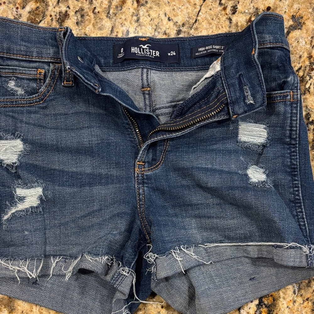 Hollister Women's Distressed Dark Blue High-Rise Short 3” Size 0